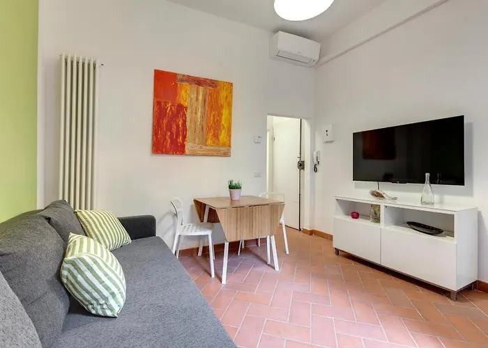 Maruffi Apartment By Mamo Florence